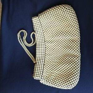 Whiting & Davis vintage Alumesh clutch handbag cream